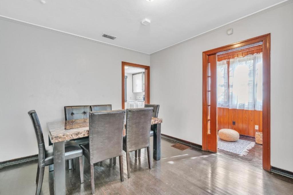 Comfy Pet Friendly Home In Jacksonville Mins To Downtown'S Exterior photo